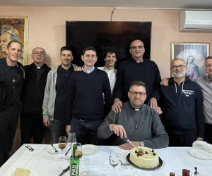 www.monfortanci.com - Misionari Monfortanci - Družba Marijina