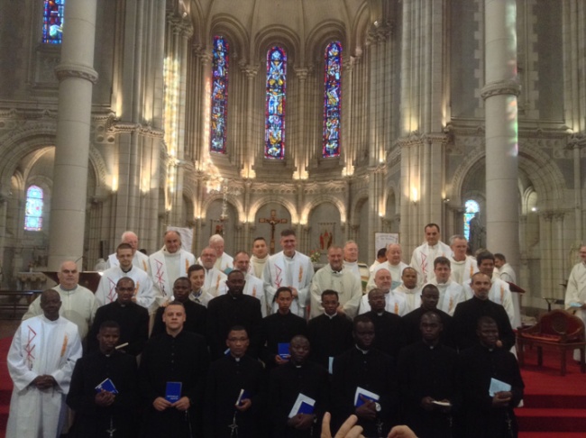 Misionari Monfortanci - Družba Marijina