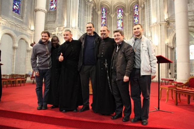 Misionari Monfortanci - Družba Marijina